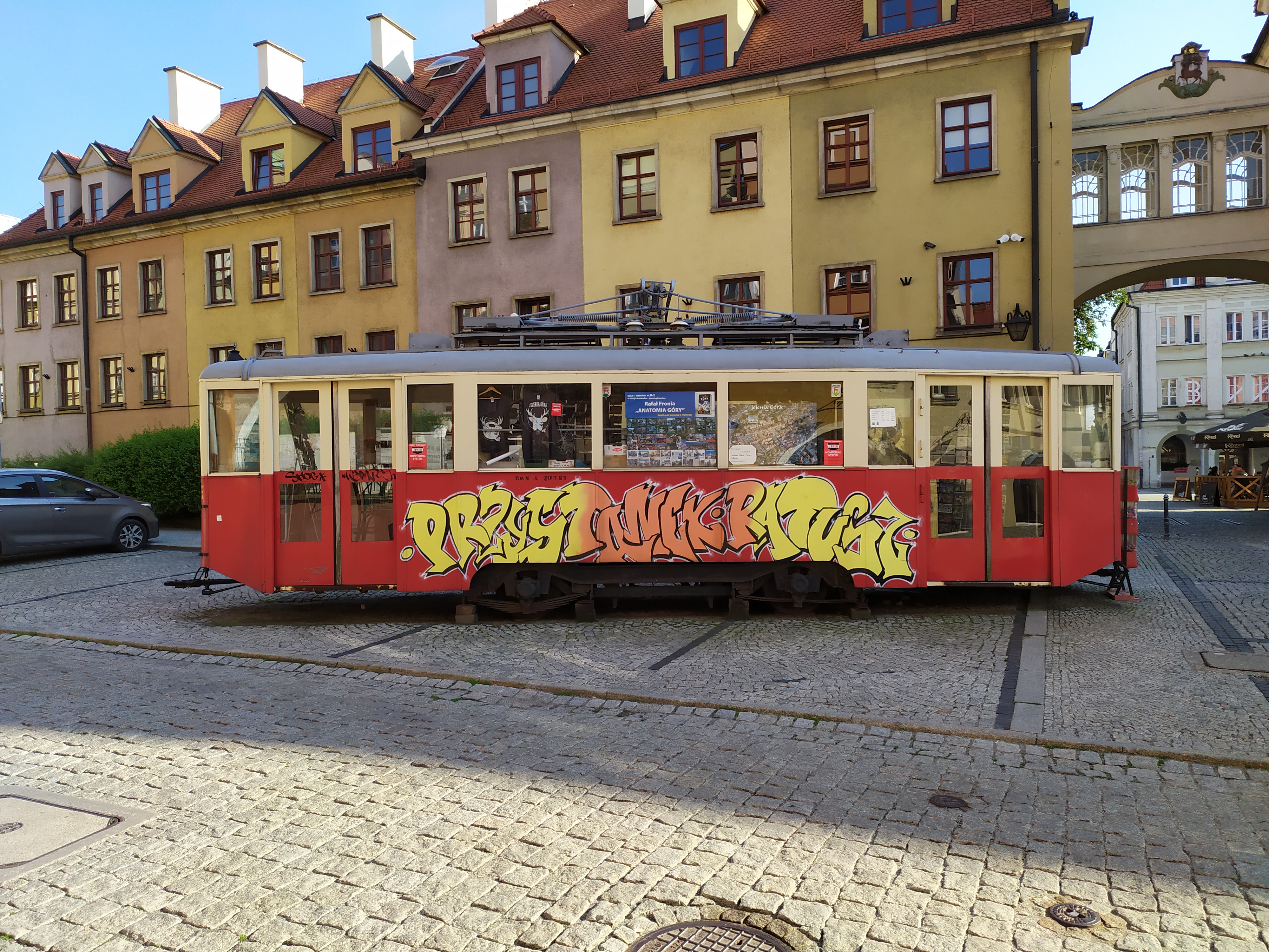 Przystanek Ratusz, sklep z pamiątkami, godny polecenia